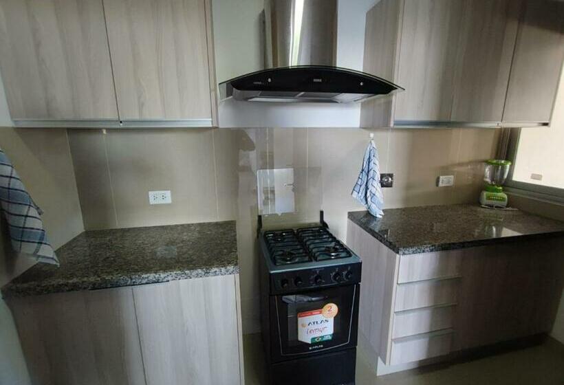 Edificio Atlantis Tower, Confortable Y Agradable