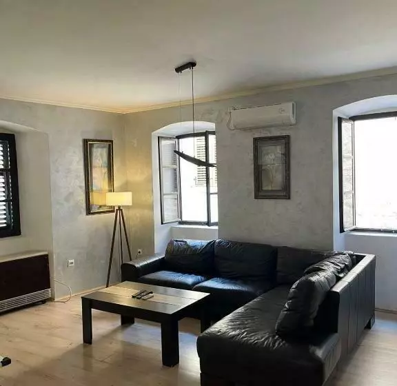 Katareo Apartment
