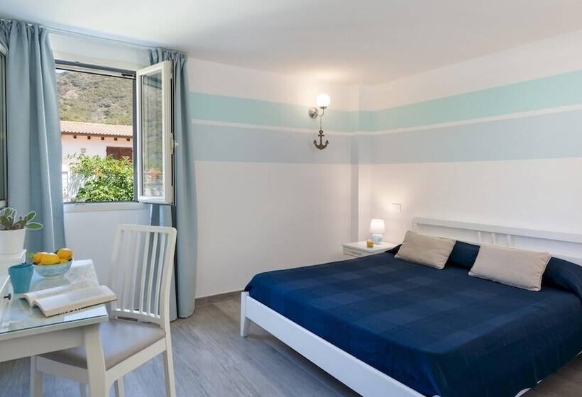 Villa Pietro 10 In Nisporto