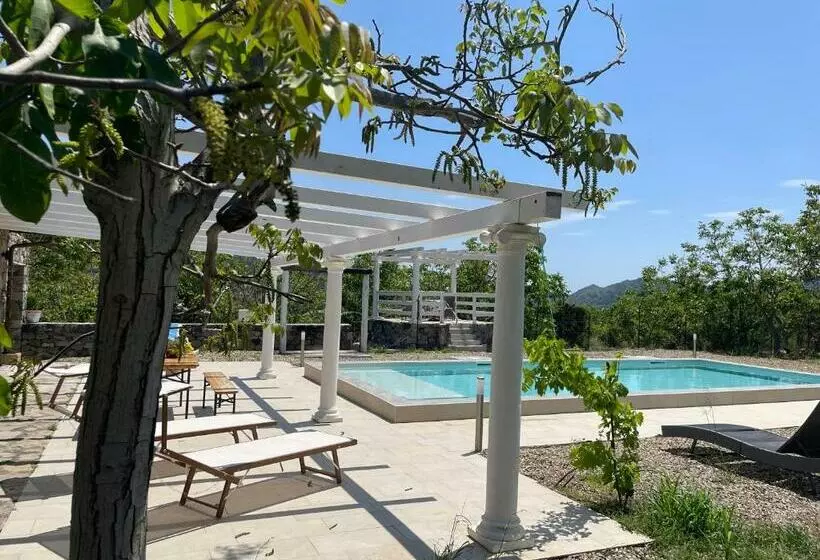 Sicily Stone Cottage