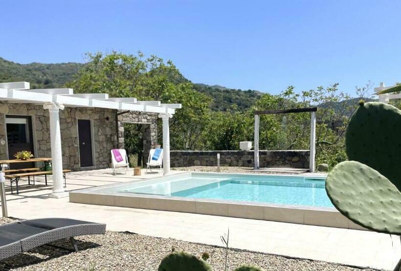 Sicily Stone Cottage