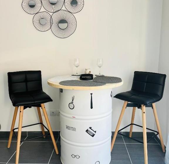 Studio Dans Résidence