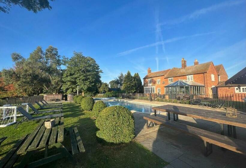 Warren Farm Farmhouse Nr Oxford