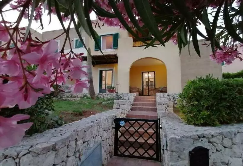 Villa Nena, Vista Mare