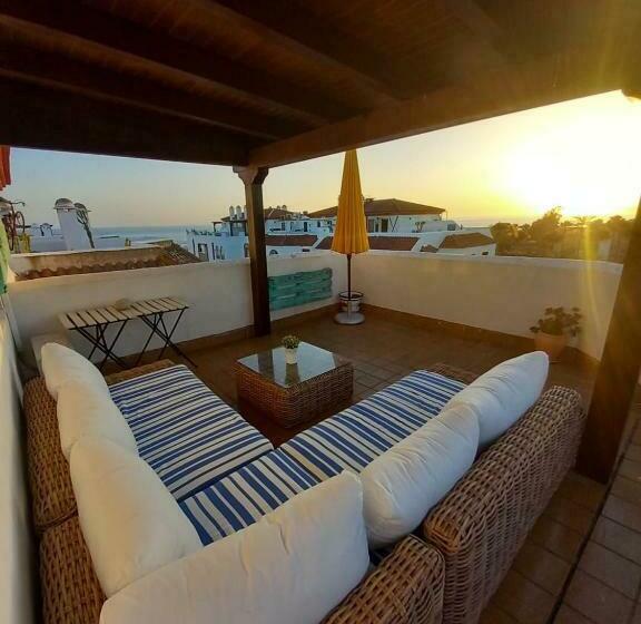 Fantástico ático A Pie De Playa Con Piscina