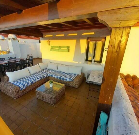 Fantástico ático A Pie De Playa Con Piscina