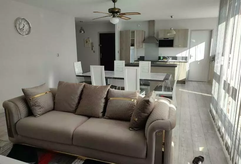 Grand Et Superbe Appartement Proche Paris