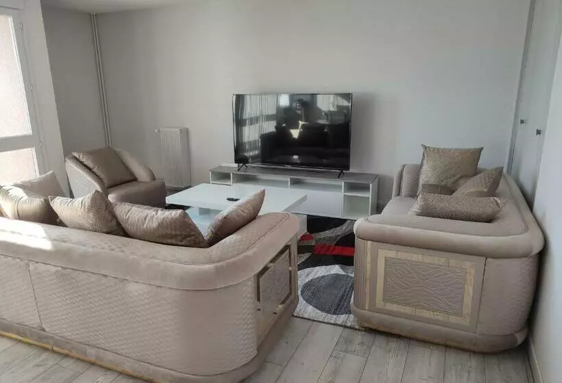 Grand Et Superbe Appartement Proche Paris