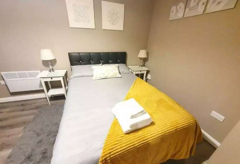 The Savile, Luxury Apartment Leeds   Your Next Stay