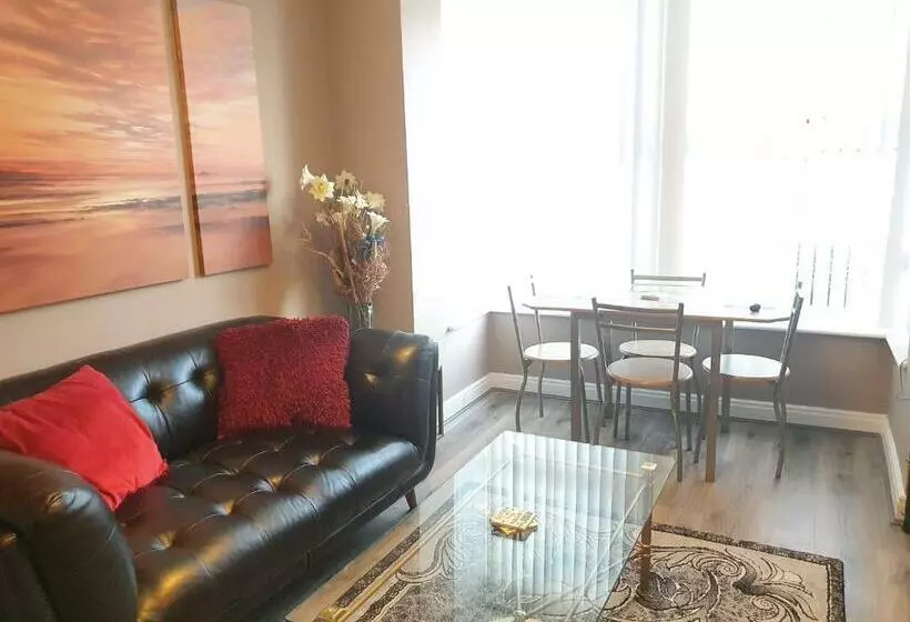 The Savile, Luxury Apartment Leeds   Your Next Stay