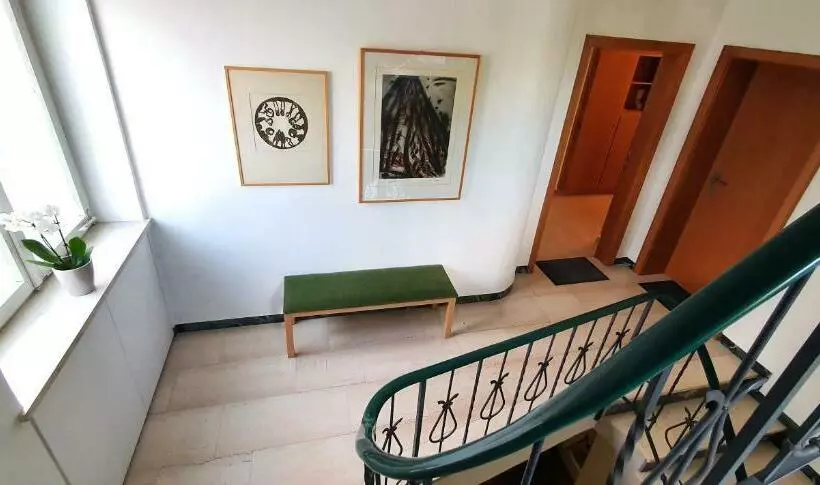 Zweizimmer Wohnung Mit Parkgarage