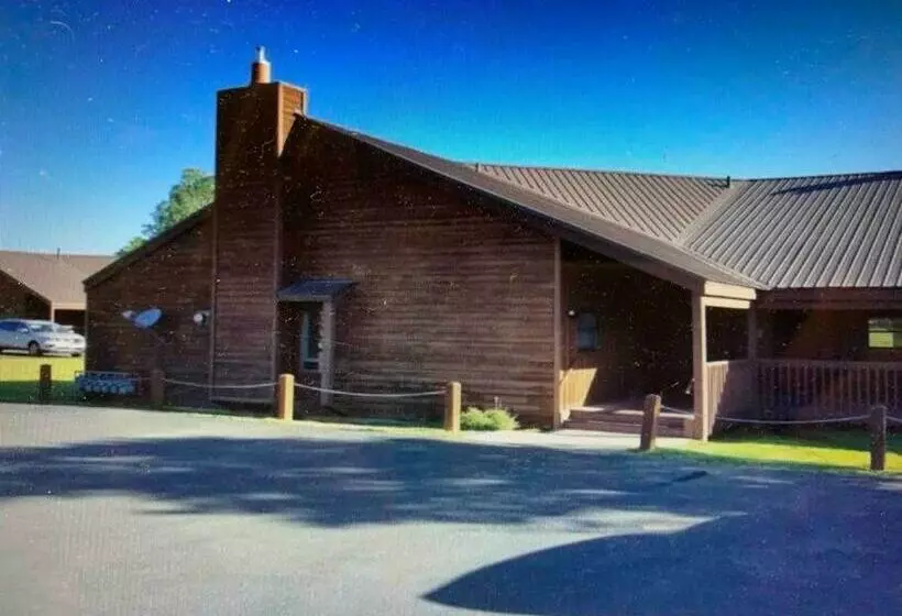 Talisman Amazing Views Walk To Uptown Sleeps 4