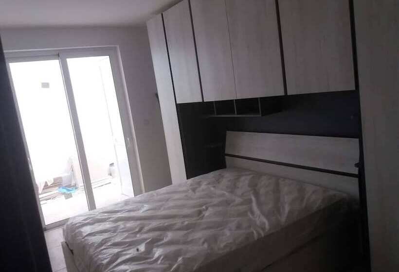 Charming 2 Bed Apartment In San Gwann