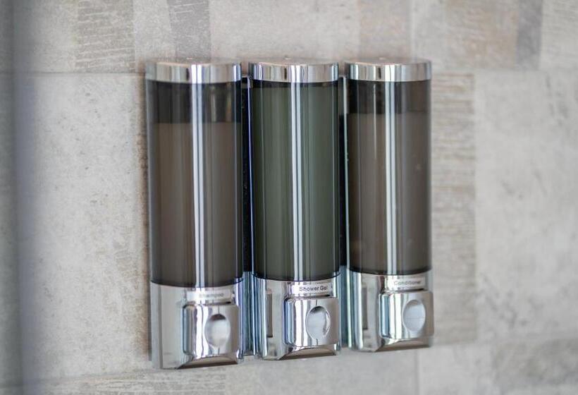 Loano Marina Spiaggia, Mare, A 5 Stelle