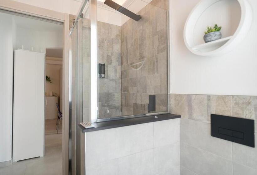 Loano Marina Spiaggia, Mare, A 5 Stelle