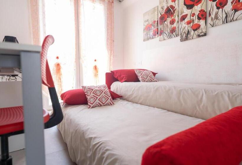 Loano Marina Spiaggia, Mare, A 5 Stelle