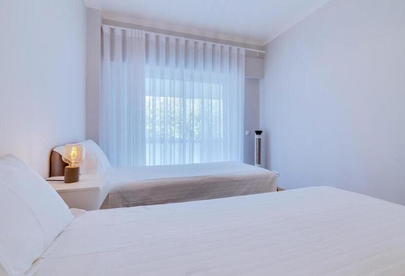 Al Oceano T2 Frente Mar Quarteira