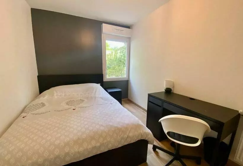 Appartement Spacieux Pour 6   Rive Gauche   Parking  093