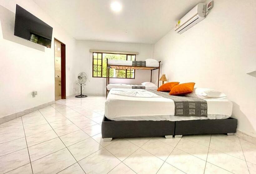 Espectacular Casa Finca Con Piscina, Wifi Y Aa