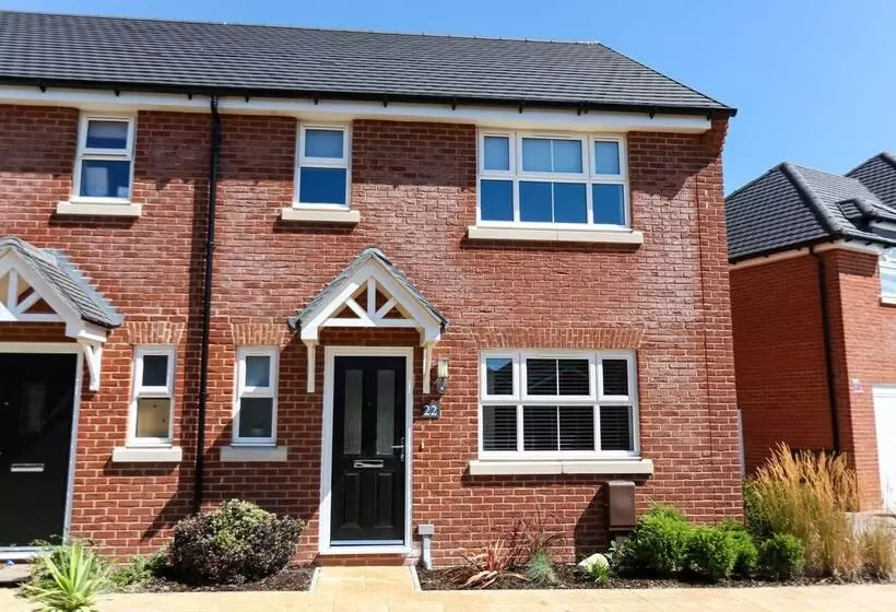 Elements 3 Bed Home In Bracklesham Bay