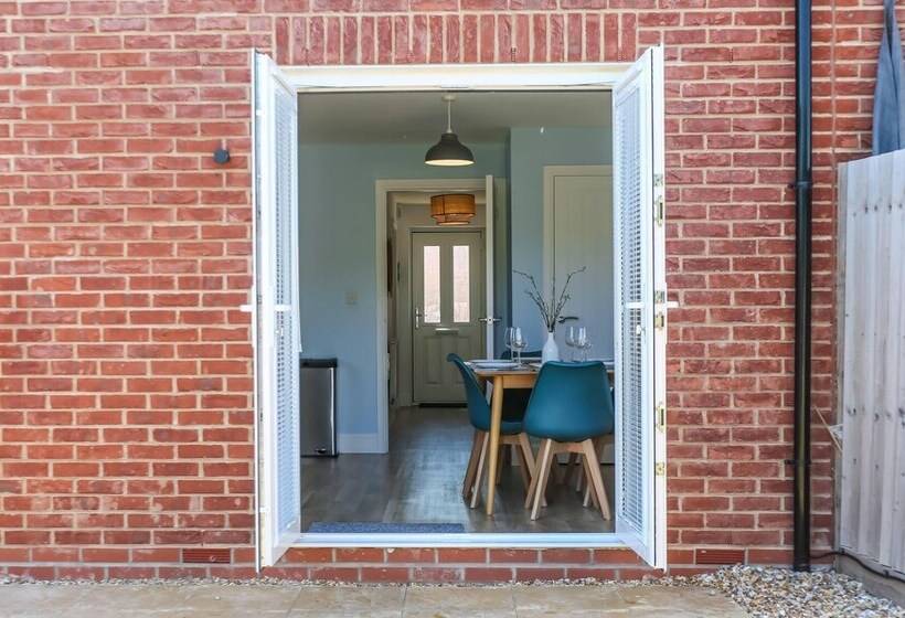 Elements 3 Bed Home In Bracklesham Bay