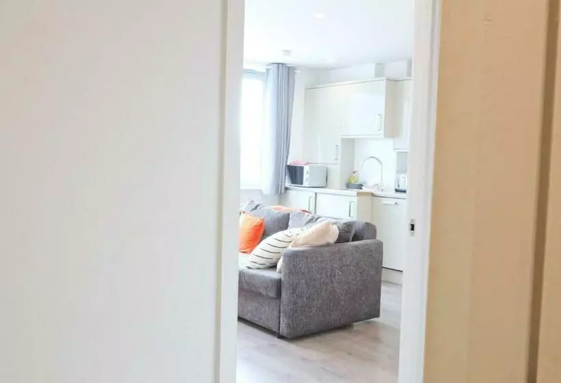 Flat 14 Southey House