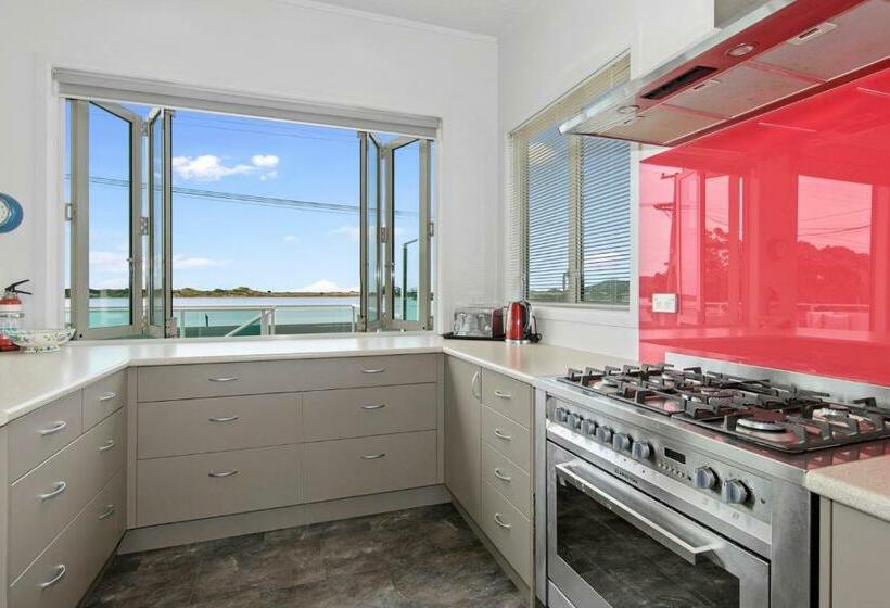 Kingfishers Landing   Ngunguru Holiday Unit