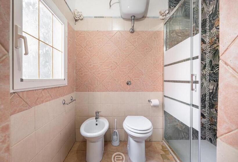 La Dama Dei Fiori Apartment