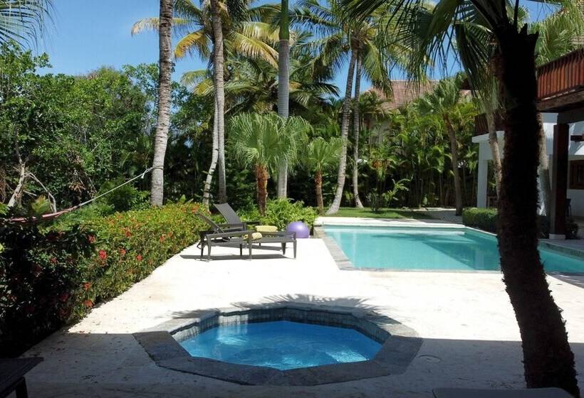 Private Pool Villa In Puntacana Resort & Club