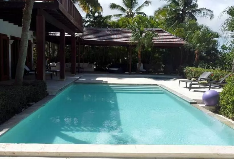 Private Pool Villa In Puntacana Resort & Club