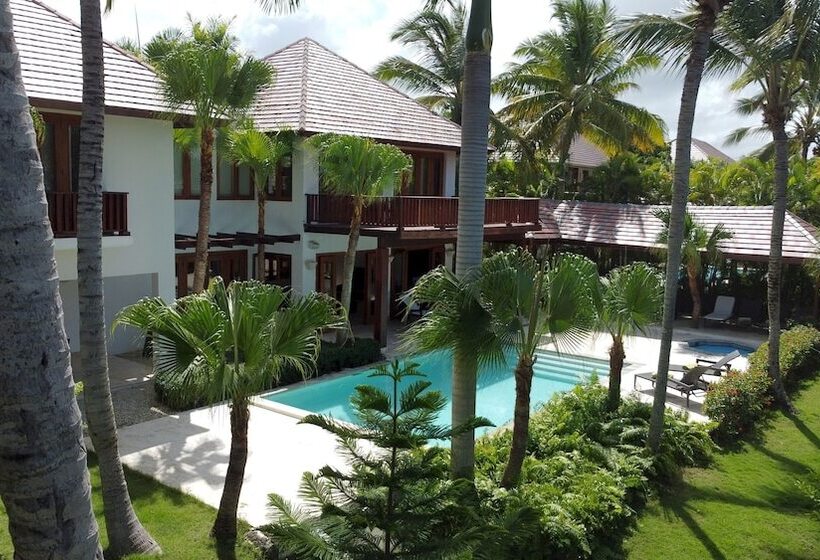 Private Pool Villa In Puntacana Resort & Club