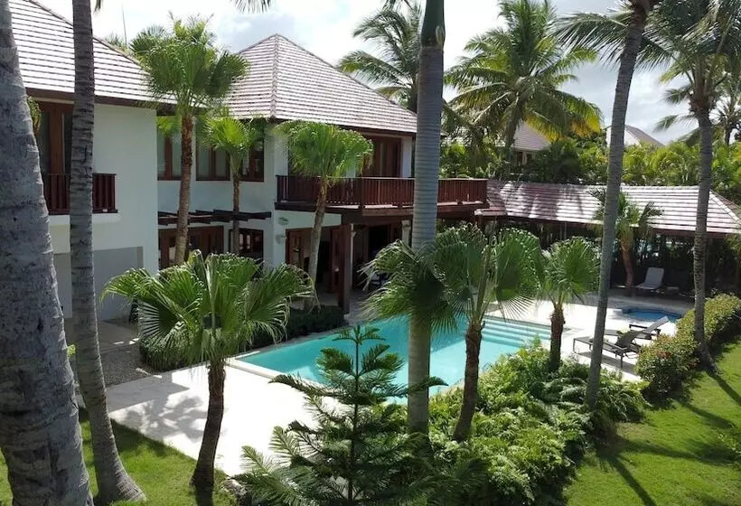 Private Pool Villa In Puntacana Resort & Club