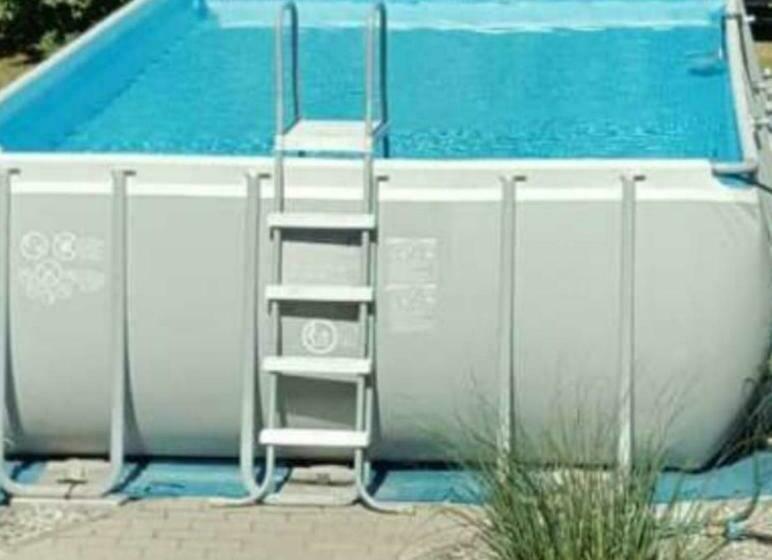 Schönes Ferienhaus Mit Grossem Pool 1200 M Zum Balaton