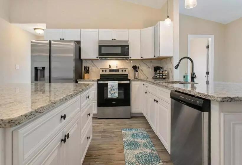 Amelia Island Getaway, Minutes To Fernandina Beach