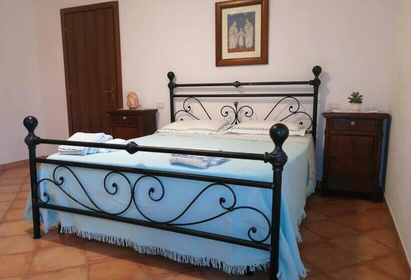 Casa In Via Sala, 39