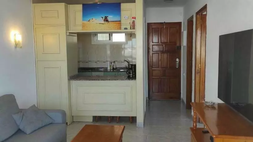 Playa Del Ingles   J&j Near Yumbo