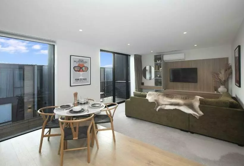 Urban Retreat