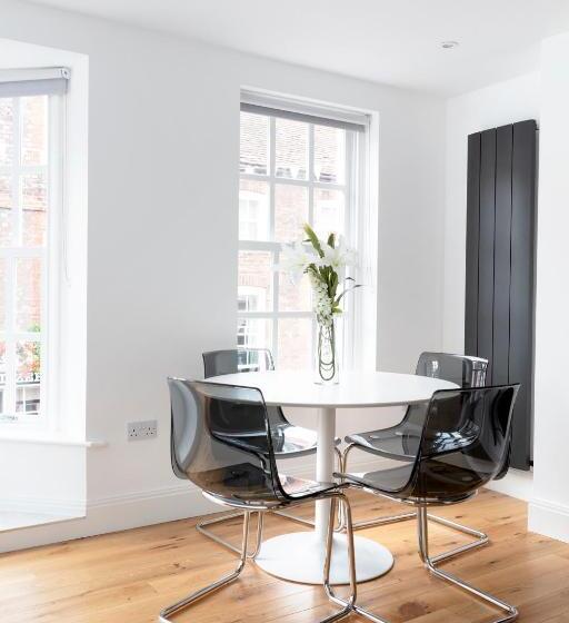 Hampden Apartments The Louis