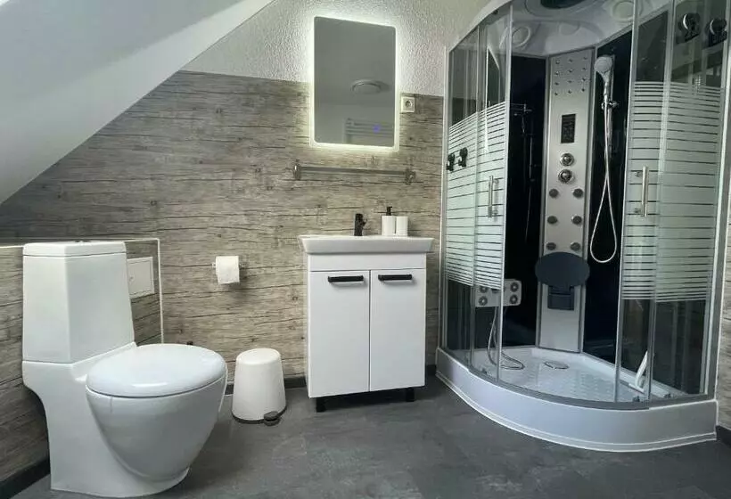 Moderne Ferienwohnung In Spaden / Wasserski / Badesee