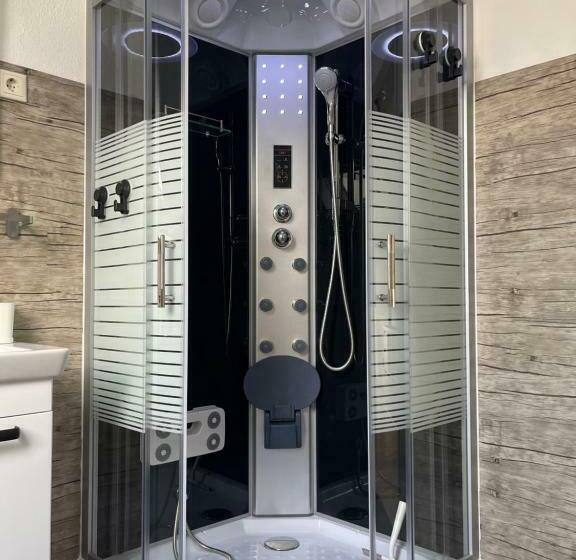 Moderne Ferienwohnung In Spaden / Wasserski / Badesee