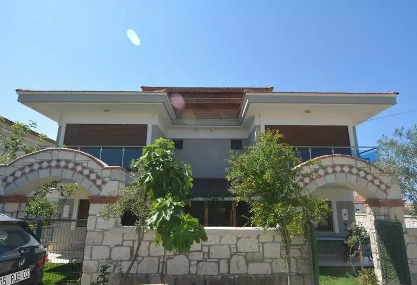 Nalyakonak