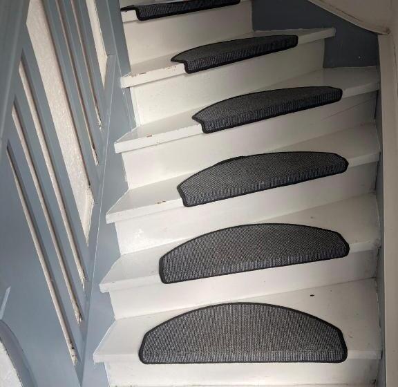 Schönewohnung Mit Eigenem Gsrten Und Eingang