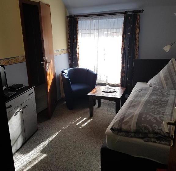 Bed and Breakfast -restaurant Pension Poppe