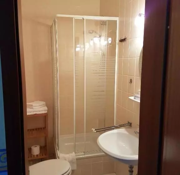 Aamiaismajoitus (B&B) -restaurant Pension Poppe