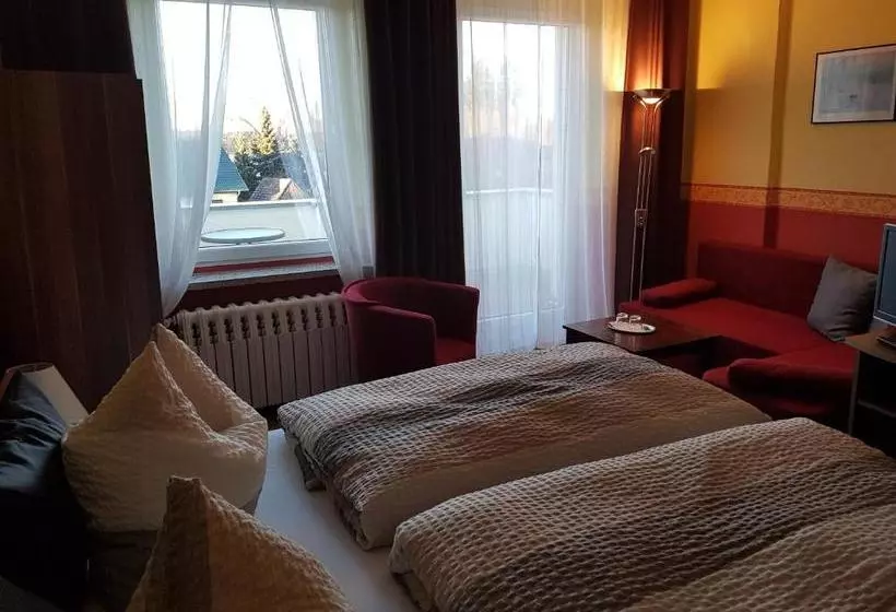 Aamiaismajoitus (B&B) -restaurant Pension Poppe