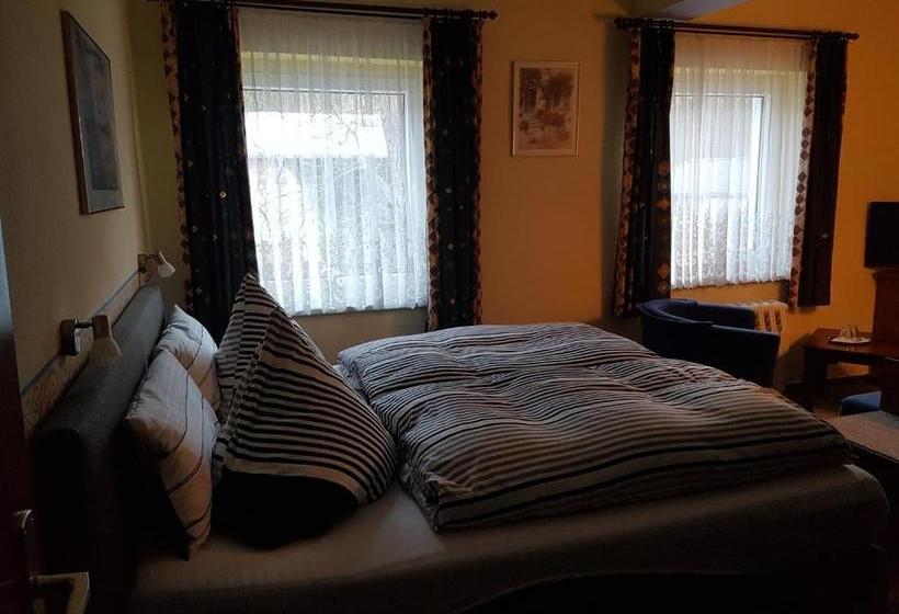 Bed and Breakfast -restaurant Pension Poppe