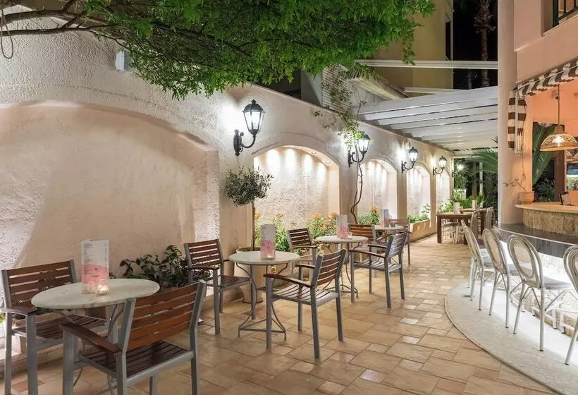 Eliza Hotel By Panel Hospitality