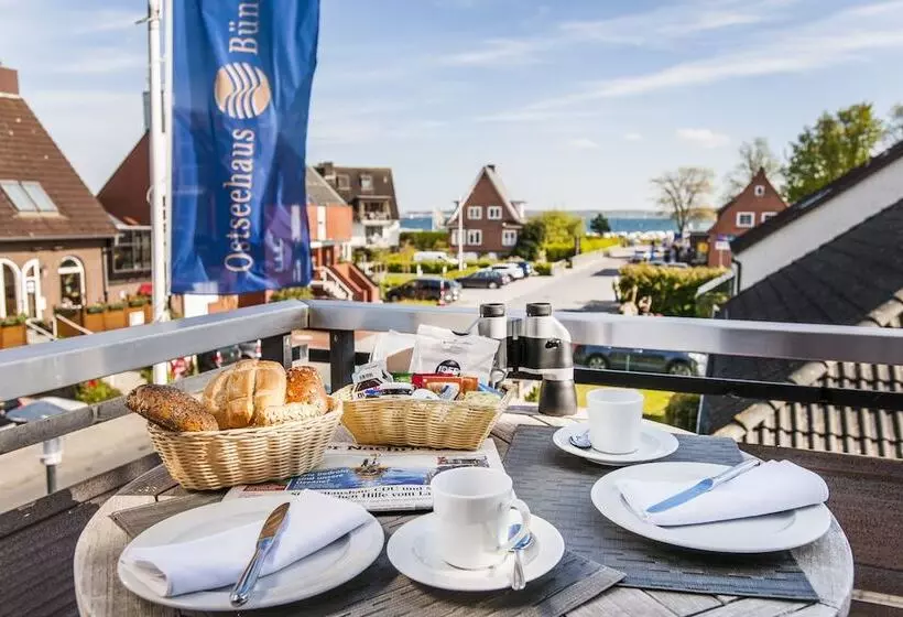 Büngers Apartment Hotel Mit Sommerstrandkorb & Gartensauna