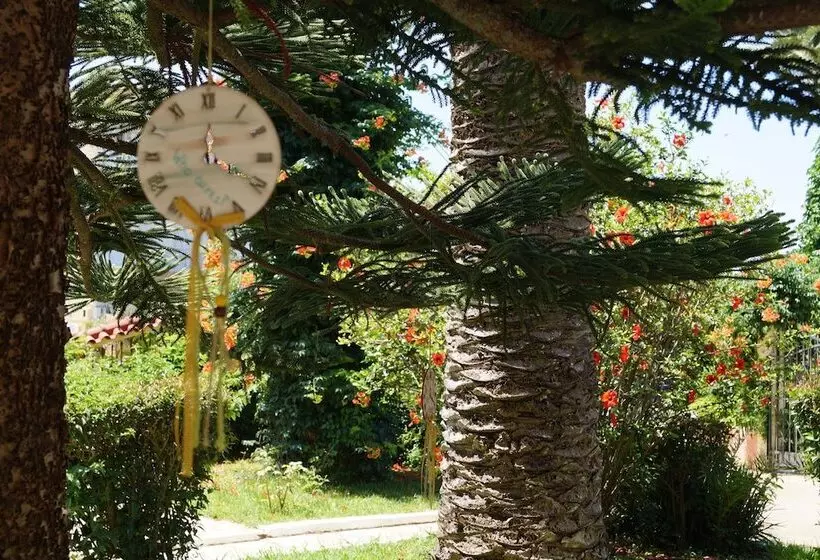 Hotel Brati  Arcoudi