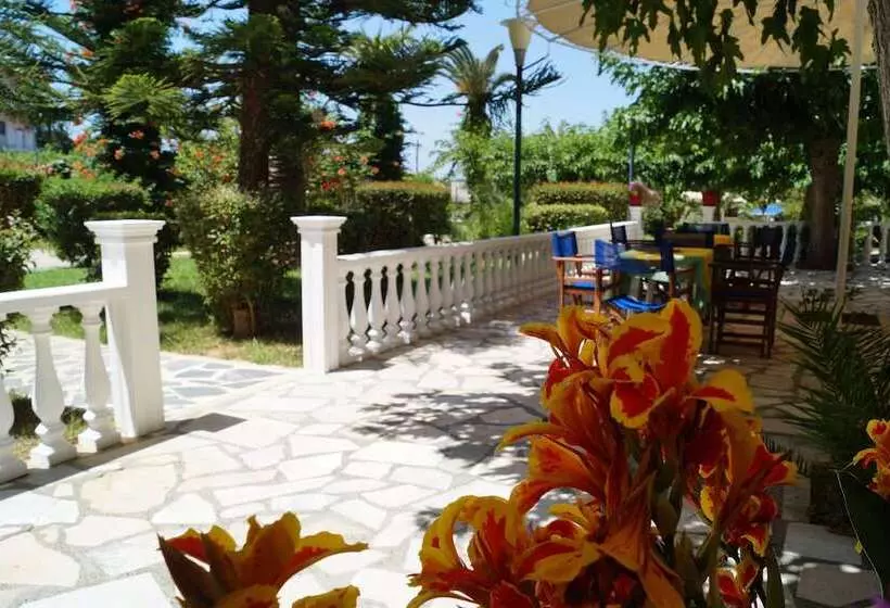 Hotel Brati  Arcoudi